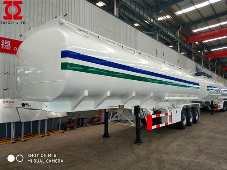 Semiremolc de dipòsit de combustible de 50.000 litres